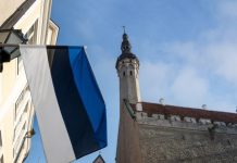 Эстония пожаловалась на три российских истребителя, якобы нарушивших границы