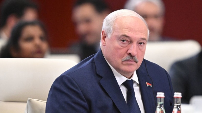 Лукашенко пообщался с Ким Чен Ыном до начала парада в Пекине