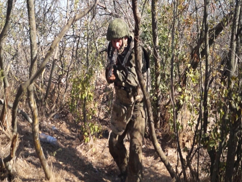 «Не сидят наши офицеры в тылу, как у хохлов»: как воюют штурмовики 5-й танковой бригады 36-й армии группировки «Восток»