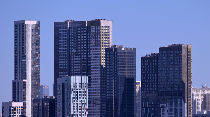 По мере снижения ключевой ставки: в России стал оживать спрос на квартиры в новостройках