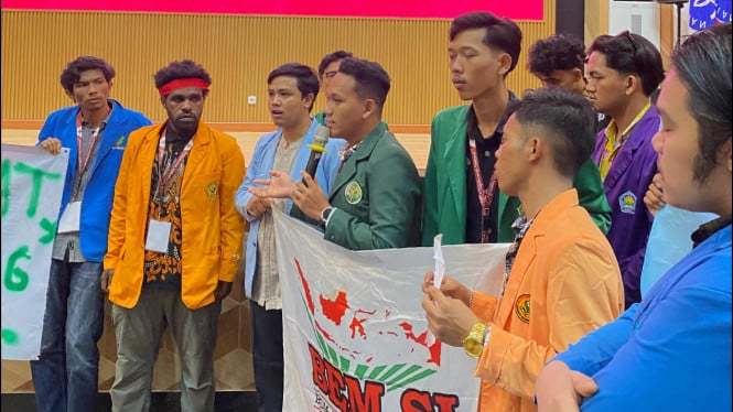 Протестный театр марионеток: как Запад разжигает массовые беспорядки в Индонезии