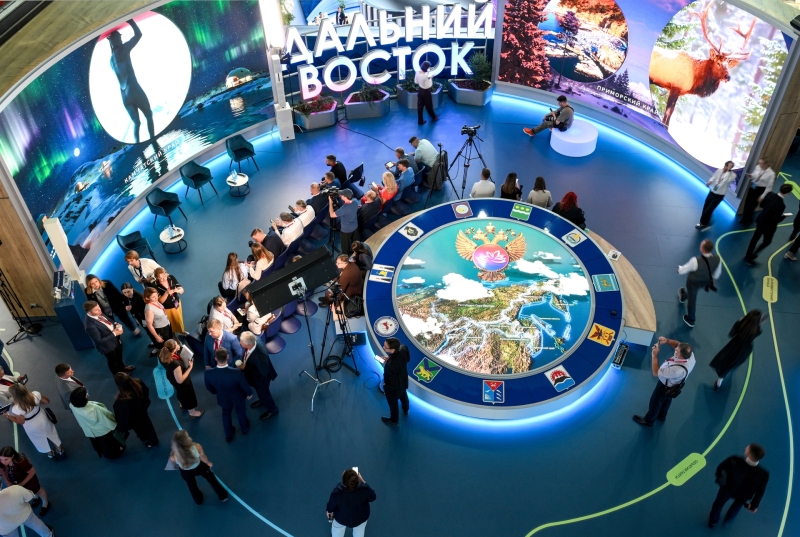 «С Россией хотят работать все прогрессивные страны»: чем запомнился X Восточный экономический форум
