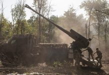 Сальдо: ВСУ отвели военную технику из микрорайона на Карантинном острове Херсона