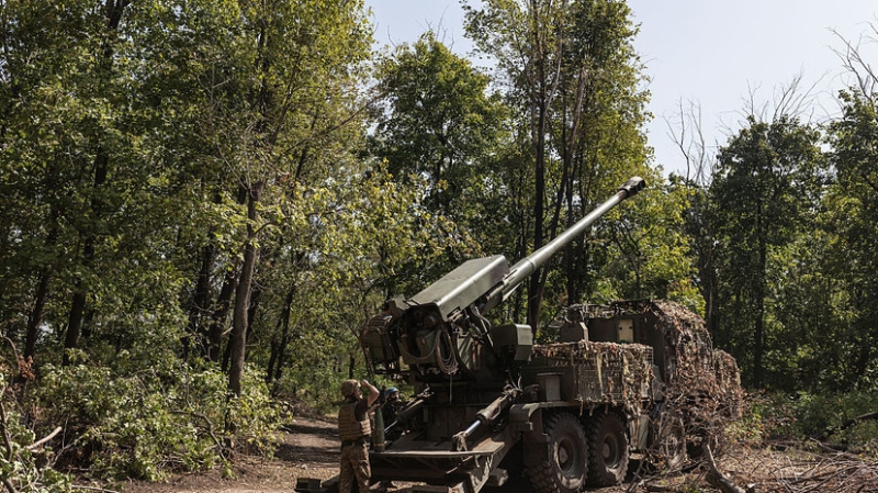 Силовики: ВСУ стали чаще использовать женщин как артиллеристов и стрелков