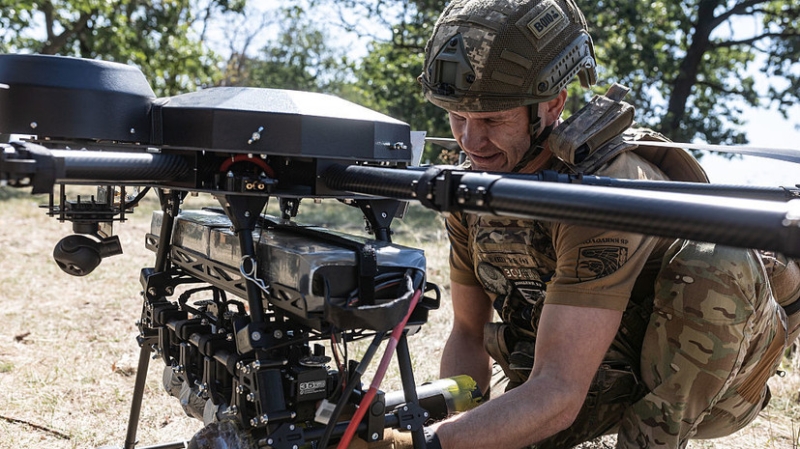 Силы ПВО за три часа сбили пять БПЛА над Курской областью и Чёрным морем