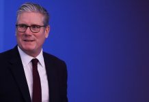 Стармер: Великобритания направит истребители в Польшу