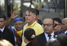 Суд приговорил экс-президента Бразилии Болсонару к 27 годам тюрьмы