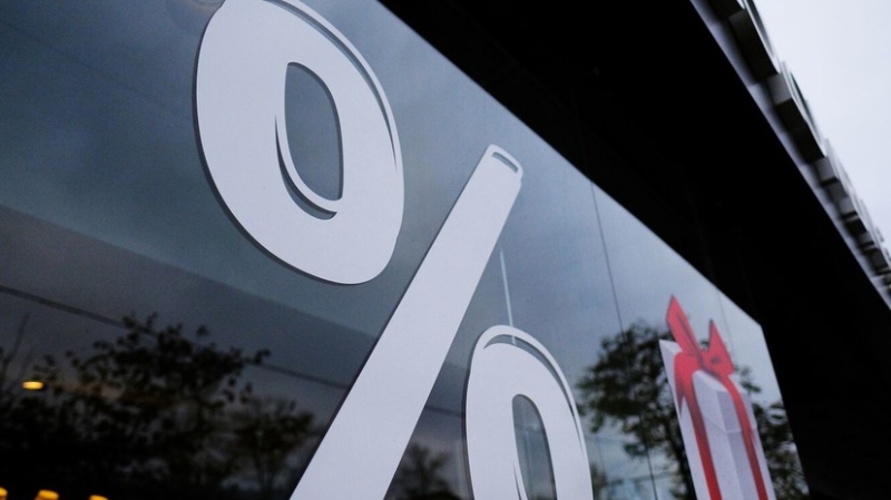 В Госдуме предложили запретить снижение ставок по вкладам участникам СВО