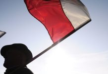 В Польше частично закрыли воздушное пространство из-за действий военных