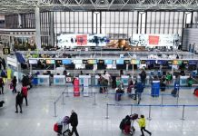 Временные ограничения в аэропорту Сочи сняли