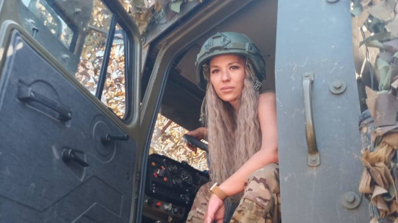 «ВСУ не разбирают, какая машина едет, — бомбят всё»: как волонтёр пережила попадание дрона в свой автомобиль