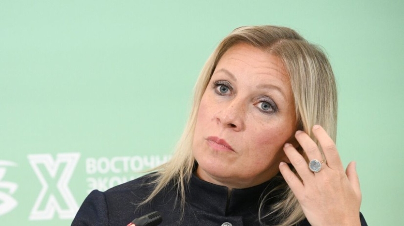 Захарова: фейк о сбое навигации на борту фон дер Ляйен вброшен из-за саммита ШОС
