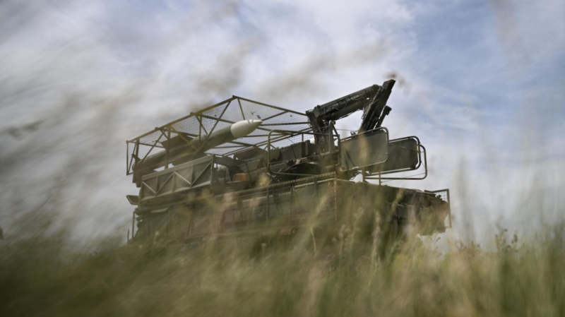 МО: средства ПВО уничтожили 17 украинских БПЛА над Россией за четыре часа