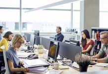 Ради длинных выходных: россиян ждёт шестидневная рабочая неделя с 27 октября по 1 ноября