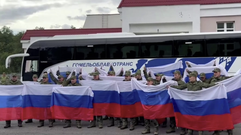 Россия вернула 185 военных из украинского плена