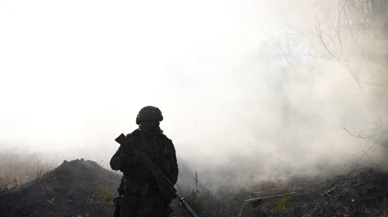 Российский боец эвакуировал раненого, пронеся его на себе примерно 12 км