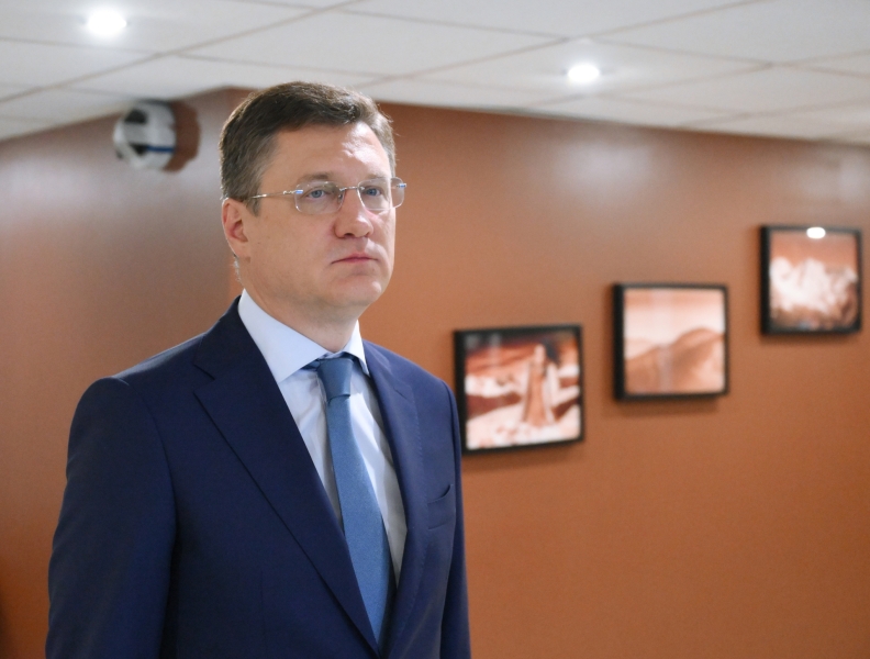 Рука на пульсе: в Кремле заявили о принятии правительством необходимых мер по бензину