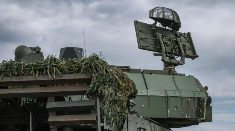 «Спасибо нашим защитникам!»: за ночь над 15 регионами России сбито 170 украинских БПЛА