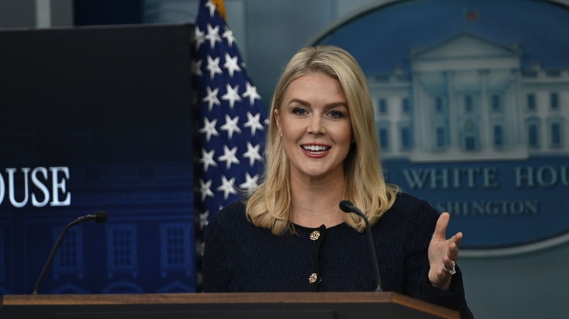 Трамп — о работе пресс-секретаря Белого дома Левитт: губы двигаются, как пулемёт