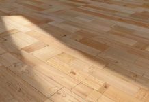 Основные характеристики напольных покрытий для выбора в доме и офисных помещениях