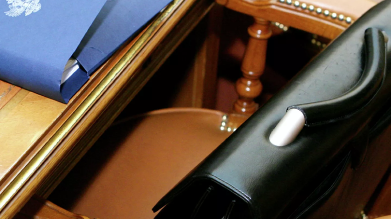 Главу района в Саратовской области отправили в отставку из-за утраты доверия