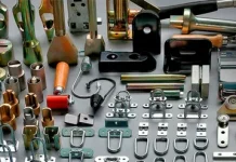 Тентовая фурнитура: маленькие детали, которые делают большие конструкции надежными