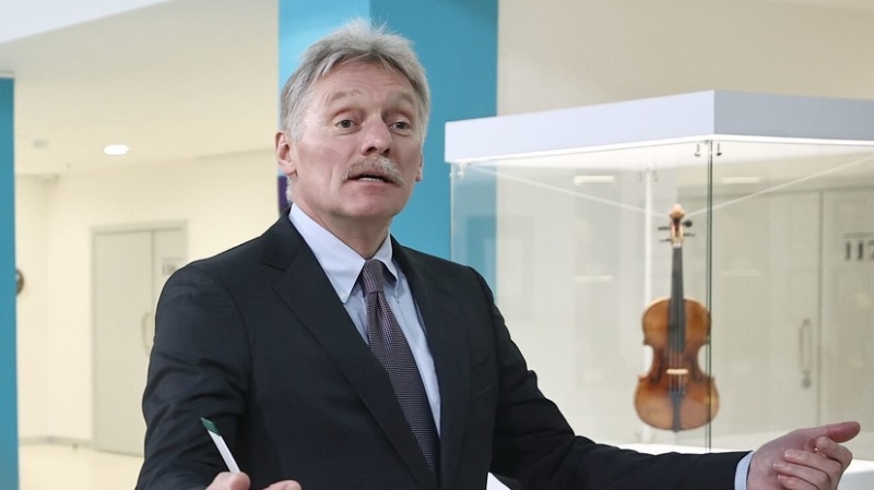 Песков: работа нужна над проблемой Украины, а не встречей Путина и Трампа