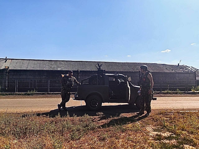 «Прямо в огороде его похоронили тогда»: что рассказывают спасшиеся от ВСУ мирные жители Селидово