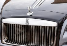 Пугачёва не стала избавляться от своего Rolls-Royce Phantom в России