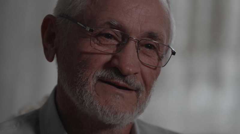 «Воспоминания, как они с мамой бегут под бомбами»: через что прошли дети радикальных исламистов и как они живут сейчас