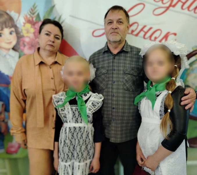 «Дети меня защищают, и я обязана заботиться о них»: как многодетная мать из Свердловской области стала волонтёром СВО