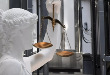 Экс-замглавы руководителя управления ГСУ СК осудили на десять лет