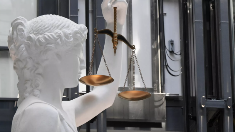 Экс-замглавы руководителя управления ГСУ СК осудили на десять лет