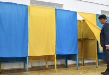 «Фейковые выборы»: почему в партии Зеленского продвигают идею онлайн-голосования