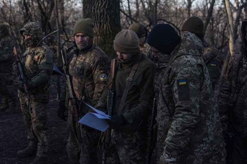 «Никто на себя такую ношу не возьмёт»: почему Киев требует от Европы взять ВСУ на содержание