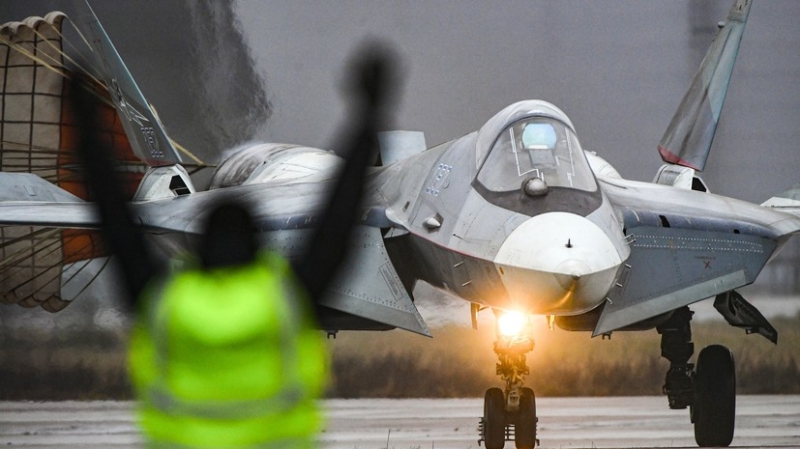 «Ответ любым вызовам современности»: как развивается программа самолёта пятого поколения Су-57