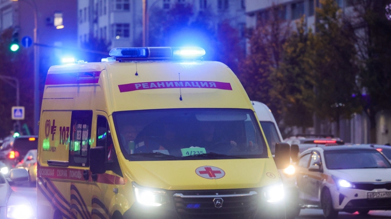 Семь человек пострадали при атаке БПЛА на жилой дом в Твери