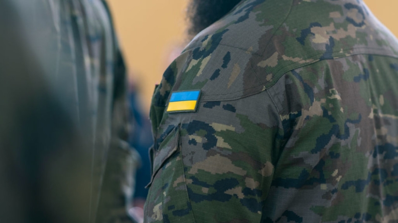 Беженец рассказал, что ВСУ использовали стариков как живой щит в Красноармейске