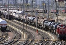 Bild: грузовой поезд сошёл с рельсов в немецком Эссене