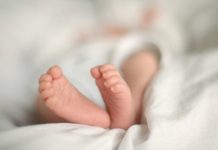 Fakt: в Польше ребёнок родился пьяным из-за алкоголя в крови матери