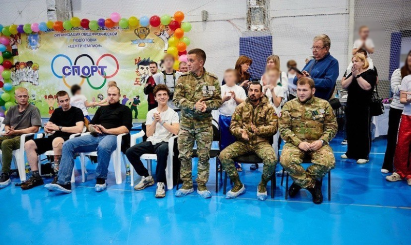 «Герой прошёл огонь и воду»: для ветеранов СВО разработано первое пособие по адаптивному кикбоксингу