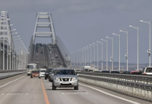 Из-за перекрытия Крымского моста опаздывают 12 поездов на полуостров и обратно