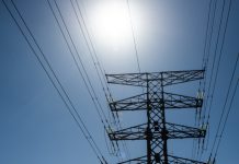 Мирошник: около 1,3 млн жителей России остались без света из-за ударов ВСУ