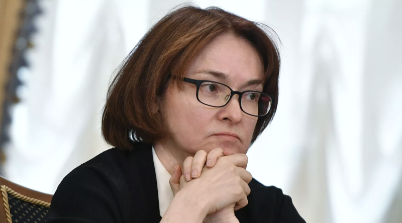 Плавный спуск: как в России могут измениться ставки по кредитам и вкладам в 2026 году