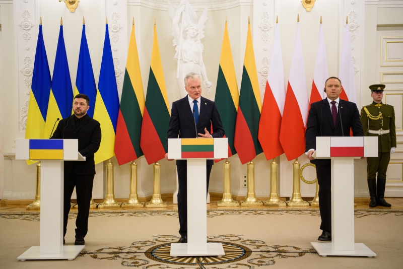 «Процесс требует сбалансированности»: как ЕК и Зеленский пытаются добиться принятия Украины в ЕС в 2027 году