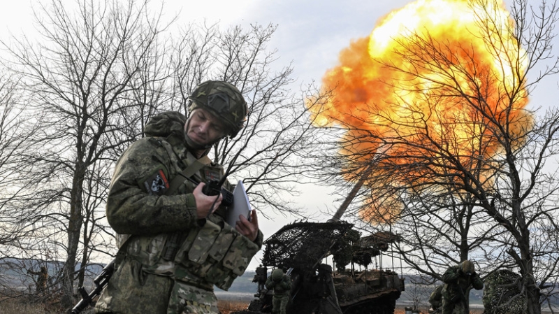 «Продолжили продвижение в глубину обороны противника»: последние новости из зоны проведения СВО