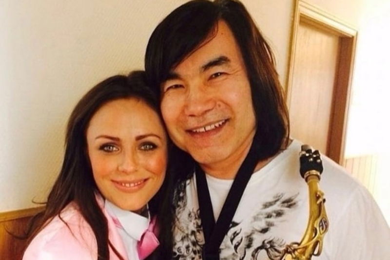 «Талант, щедрость, лёгкость»: родные и друзья Юлии Началовой — о её вокальном даре, обаянии и популярности у бойцов СВО