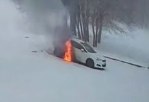 «Вырвал кресло вместе с ребёнком»: футбольный тренер из Иркутска спас семилетнего мальчика из горящей машины