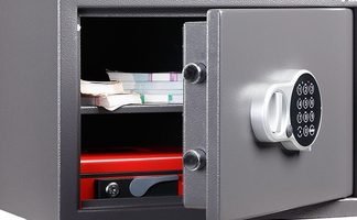 Вскрытие сейфа: основные аспекты и подходы