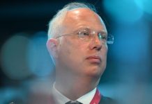 Дмитриев отказался комментировать переговоры по Украине в Женеве